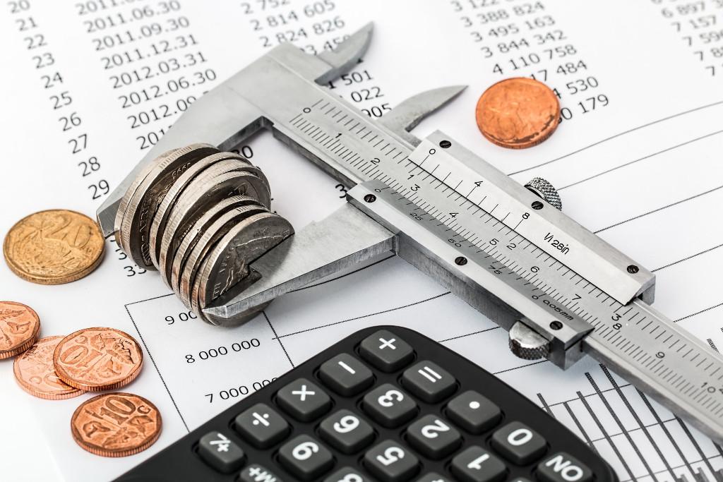 Measuring monitary savings