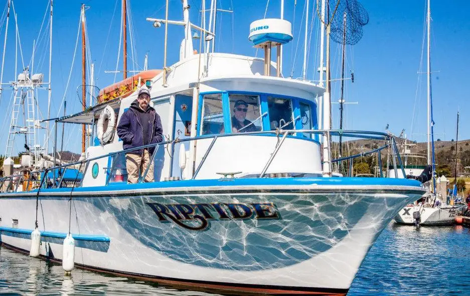 GoFish.Rocks - book fishing charters, scuba, sunset cruises