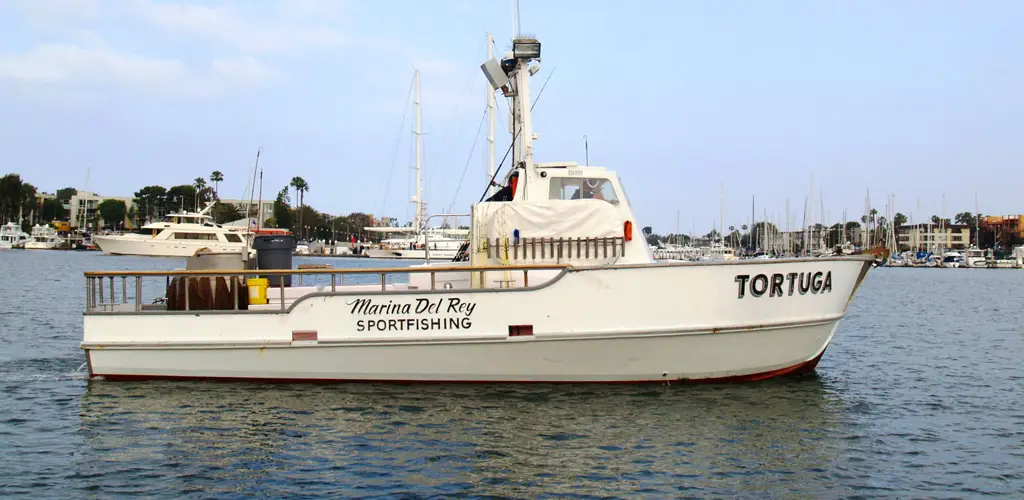 Fishing charter boat on GoFish.Rocks booking platform